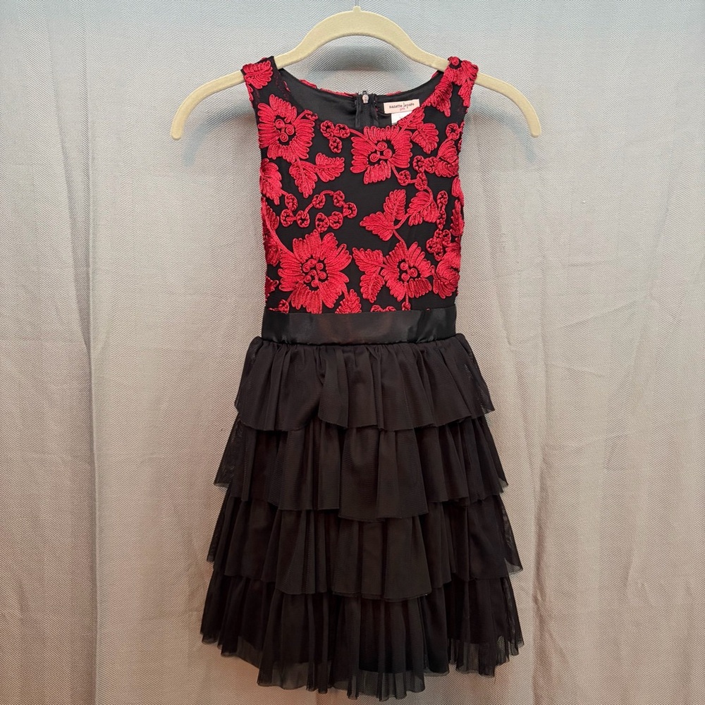 Nanette Lepore girls size sm.  7/8 holiday tulle dress embroidered floral design